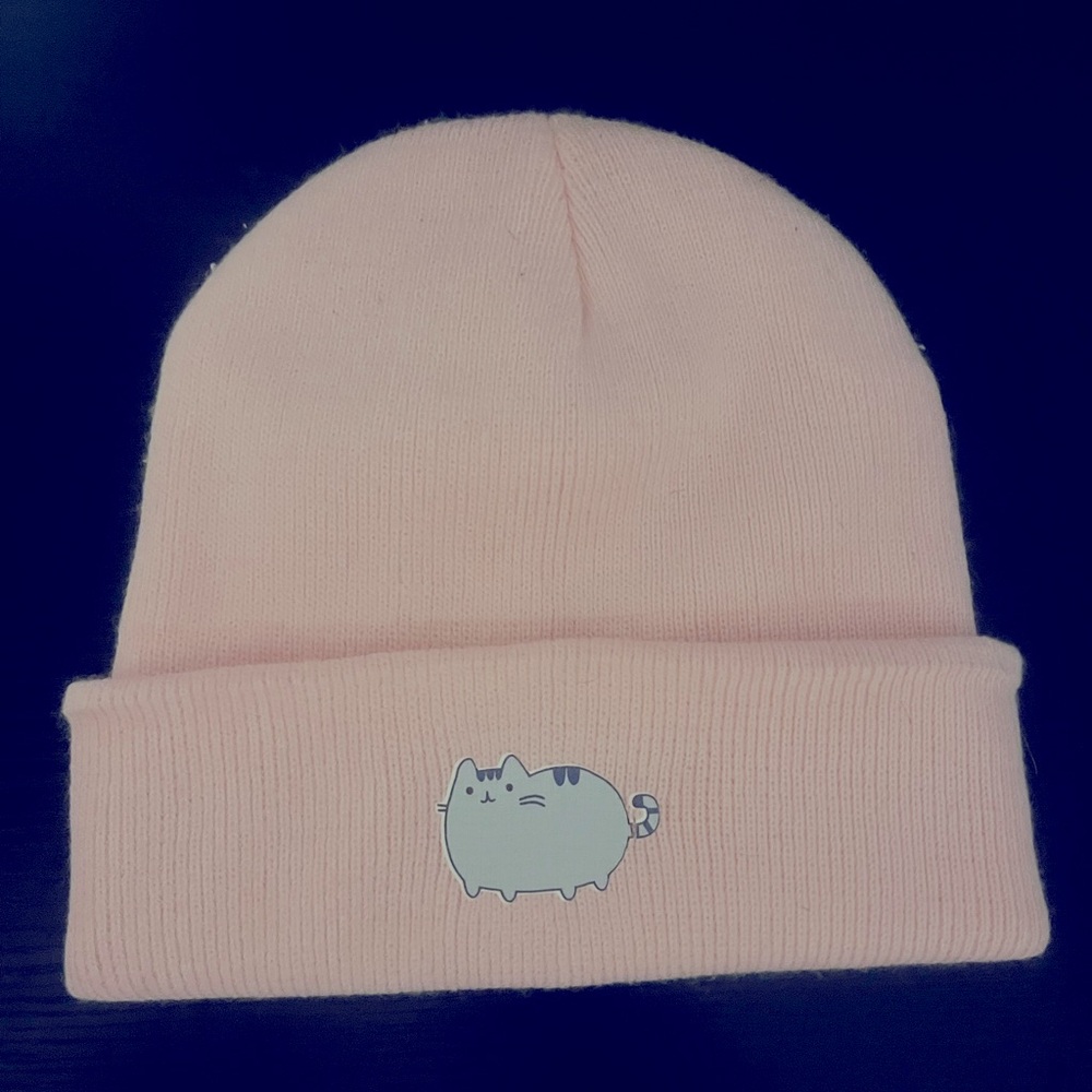 Pusheen winter hat